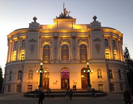 波兰华沙理工大学