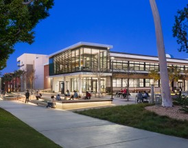 加州州立大学长滩分校